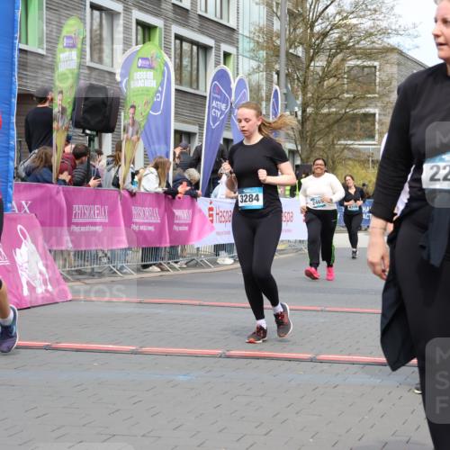12.04.2026 - 45. Internationalen Wilhelmsburger Insellauf Strokosch-Dieckow http://msf.ph/oto/9484769 12.04.2026 13:21:04 Ziel 4224, 4954, 5258, 3284, 2469 meine-sportfotos.de