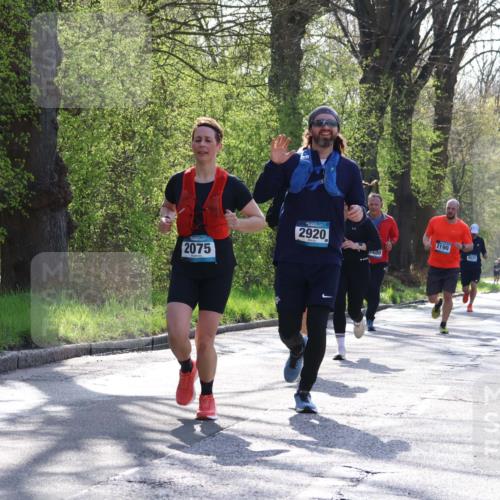 12.04.2026 - 45. Internationalen Wilhelmsburger Insellauf Yannick Fuchs http://msf.ph/oto/9484836 12.04.2026 10:34:01 Laufen 2075, 2920, 5480, 2190, 4531 meine-sportfotos.de