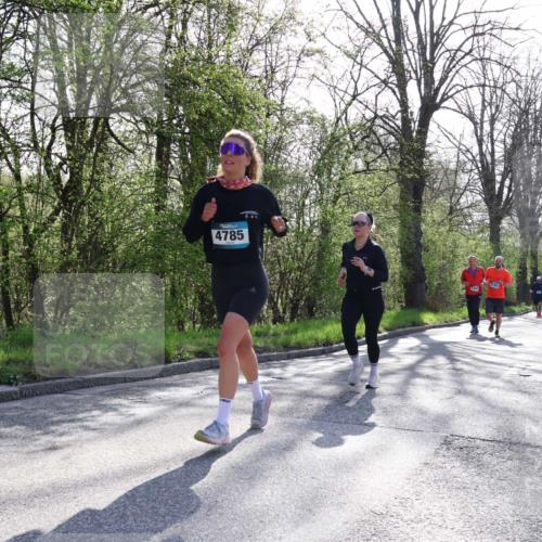 12.04.2026 - 45. Internationalen Wilhelmsburger Insellauf Yannick Fuchs http://msf.ph/oto/9484907 12.04.2026 10:34:05 Laufen 4785, 2190 meine-sportfotos.de