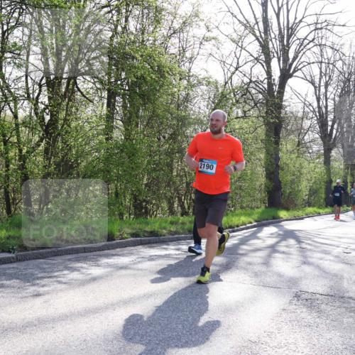 12.04.2026 - 45. Internationalen Wilhelmsburger Insellauf Yannick Fuchs http://msf.ph/oto/9484955 12.04.2026 10:34:09 Laufen 2190 meine-sportfotos.de