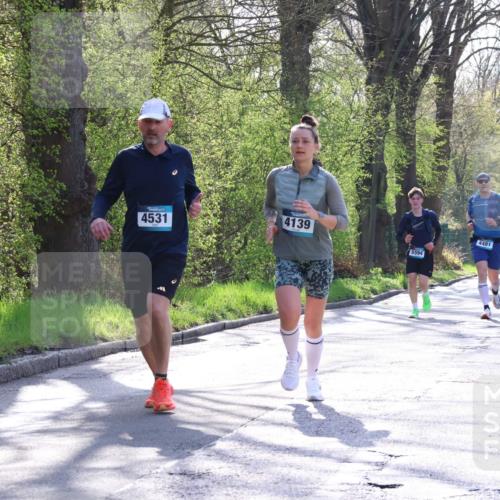 12.04.2026 - 45. Internationalen Wilhelmsburger Insellauf Yannick Fuchs http://msf.ph/oto/9484972 12.04.2026 10:34:12 Laufen 4139, 4531, 5594, 4481 meine-sportfotos.de
