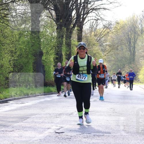 12.04.2026 - 45. Internationalen Wilhelmsburger Insellauf Yannick Fuchs http://msf.ph/oto/9485031 12.04.2026 10:46:22 Laufen 3468, 140, 4577, 2529 meine-sportfotos.de