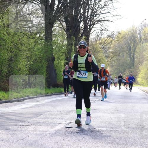 12.04.2026 - 45. Internationalen Wilhelmsburger Insellauf Yannick Fuchs http://msf.ph/oto/9485038 12.04.2026 10:46:22 Laufen 3468, 4577, 2552, 2529 meine-sportfotos.de