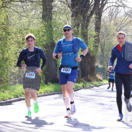12.04.2026 - 45. Internationalen Wilhelmsburger Insellauf Yannick Fuchs http://msf.ph/oto/9485059 12.04.2026 10:34:16 Laufen 5594, 4481, 5050, 3772 meine-sportfotos.de