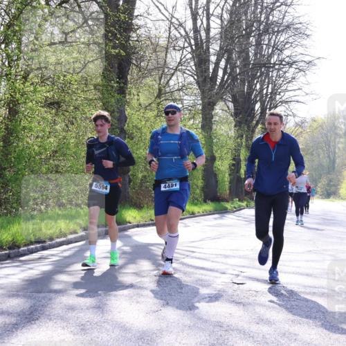 12.04.2026 - 45. Internationalen Wilhelmsburger Insellauf Yannick Fuchs http://msf.ph/oto/9485112 12.04.2026 10:34:18 Laufen 5594, 4481 meine-sportfotos.de