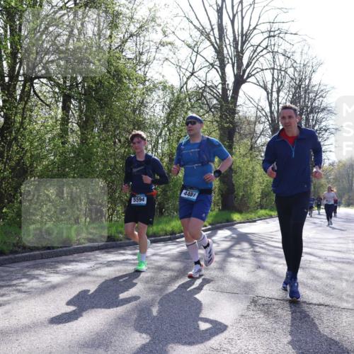 12.04.2026 - 45. Internationalen Wilhelmsburger Insellauf Yannick Fuchs http://msf.ph/oto/9485132 12.04.2026 10:34:19 Laufen 5594, 4481 meine-sportfotos.de