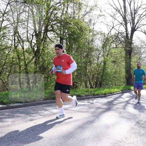 12.04.2026 - 45. Internationalen Wilhelmsburger Insellauf Yannick Fuchs http://msf.ph/oto/9485316 12.04.2026 10:34:39 Laufen 5563 meine-sportfotos.de
