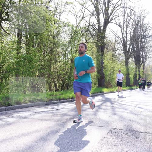 12.04.2026 - 45. Internationalen Wilhelmsburger Insellauf Yannick Fuchs http://msf.ph/oto/9485325 12.04.2026 10:34:40 Laufen  meine-sportfotos.de