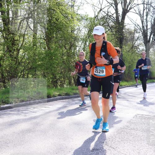 12.04.2026 - 45. Internationalen Wilhelmsburger Insellauf Yannick Fuchs http://msf.ph/oto/9485352 12.04.2026 10:46:29 Laufen 00, 140, 2529, 2553 meine-sportfotos.de