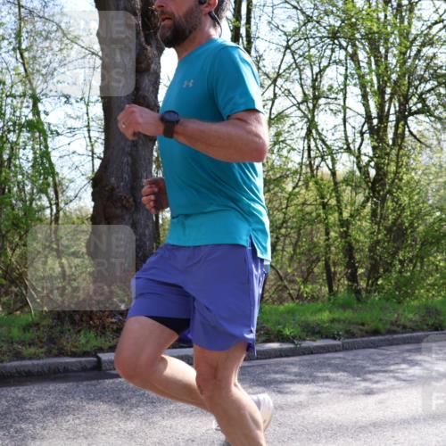 12.04.2026 - 45. Internationalen Wilhelmsburger Insellauf Yannick Fuchs http://msf.ph/oto/9485366 12.04.2026 10:34:42 Laufen  meine-sportfotos.de