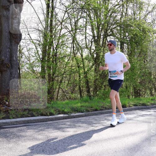12.04.2026 - 45. Internationalen Wilhelmsburger Insellauf Yannick Fuchs http://msf.ph/oto/9485410 12.04.2026 10:34:44 Laufen 3172 meine-sportfotos.de