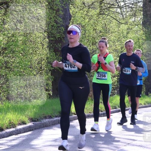 12.04.2026 - 45. Internationalen Wilhelmsburger Insellauf Yannick Fuchs http://msf.ph/oto/9485448 12.04.2026 10:34:47 Laufen 4762, 3256, 4631 meine-sportfotos.de