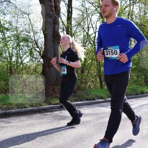 12.04.2026 - 45. Internationalen Wilhelmsburger Insellauf Yannick Fuchs http://msf.ph/oto/9485571 12.04.2026 10:46:40 Laufen 808, 3150 meine-sportfotos.de
