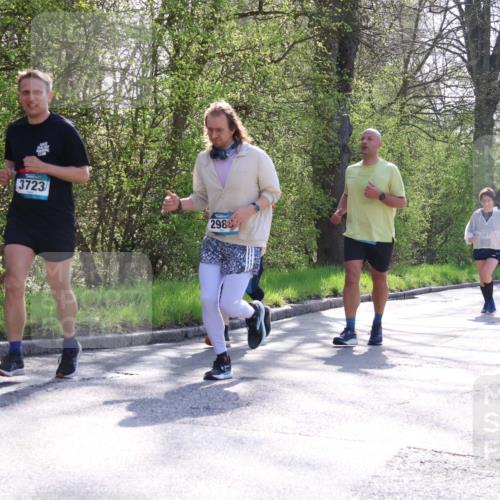 12.04.2026 - 45. Internationalen Wilhelmsburger Insellauf Yannick Fuchs http://msf.ph/oto/9485632 12.04.2026 10:46:42 Laufen 3723, 298, 367, 2931, 3665, 3260 meine-sportfotos.de