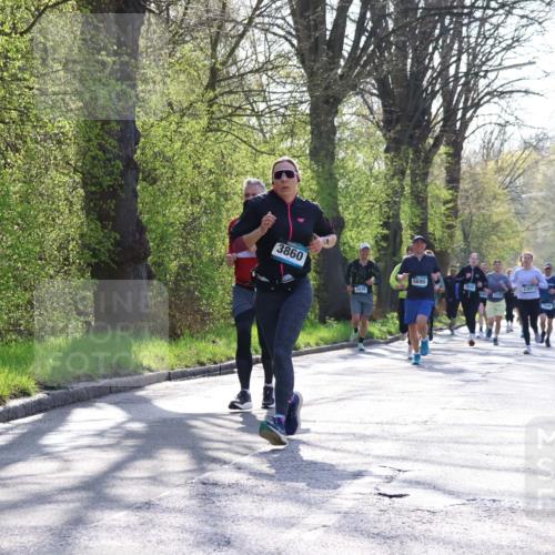 12.04.2026 - 45. Internationalen Wilhelmsburger Insellauf Yannick Fuchs http://msf.ph/oto/9485722 12.04.2026 10:34:57 Laufen 3860, 3430, 5690, 2301 meine-sportfotos.de
