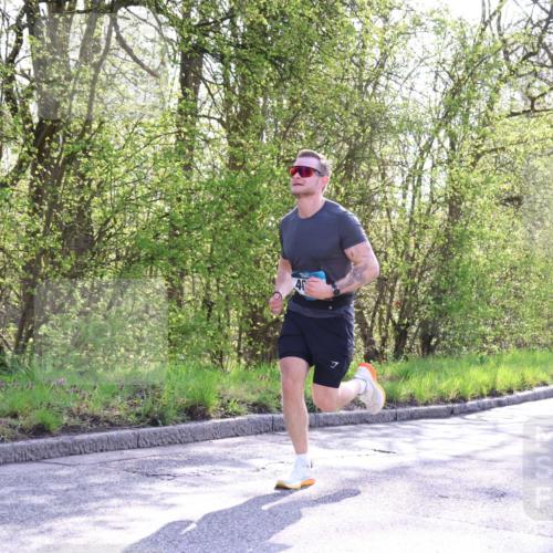 12.04.2026 - 45. Internationalen Wilhelmsburger Insellauf Yannick Fuchs http://msf.ph/oto/9485727 12.04.2026 10:29:04 Laufen 4393 meine-sportfotos.de