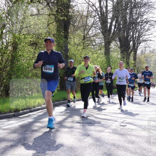 12.04.2026 - 45. Internationalen Wilhelmsburger Insellauf Yannick Fuchs http://msf.ph/oto/9485765 12.04.2026 10:35:02 Laufen 5690, 3430, 5325, 3848, 2301, 5046, 5037 meine-sportfotos.de