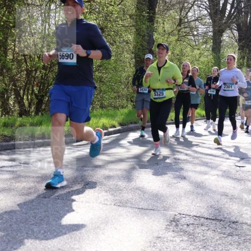 12.04.2026 - 45. Internationalen Wilhelmsburger Insellauf Yannick Fuchs http://msf.ph/oto/9485771 12.04.2026 10:35:03 Laufen 5690, 3430, 5325, 849, 3848, 2301, 5046, 5037 meine-sportfotos.de