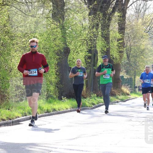 12.04.2026 - 45. Internationalen Wilhelmsburger Insellauf Yannick Fuchs http://msf.ph/oto/9485785 12.04.2026 10:29:11 Laufen 3834, 44, 2521, 2148, 2456 meine-sportfotos.de