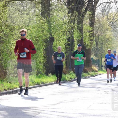 12.04.2026 - 45. Internationalen Wilhelmsburger Insellauf Yannick Fuchs http://msf.ph/oto/9485788 12.04.2026 10:29:12 Laufen 3834, 3144, 2521, 2148, 2400 meine-sportfotos.de