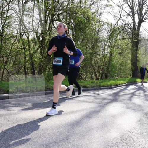 12.04.2026 - 45. Internationalen Wilhelmsburger Insellauf Yannick Fuchs http://msf.ph/oto/9485837 12.04.2026 10:35:09 Laufen 3680, 706, 3830 meine-sportfotos.de