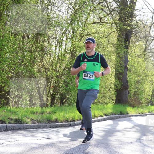 12.04.2026 - 45. Internationalen Wilhelmsburger Insellauf Yannick Fuchs http://msf.ph/oto/9485858 12.04.2026 10:29:18 Laufen 2521, 2148 meine-sportfotos.de
