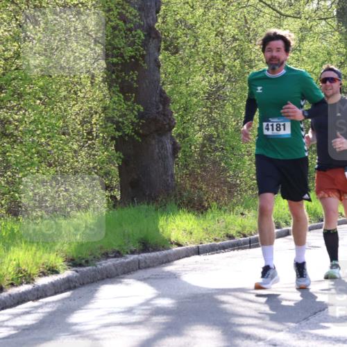 12.04.2026 - 45. Internationalen Wilhelmsburger Insellauf Yannick Fuchs http://msf.ph/oto/9485881 12.04.2026 10:35:15 Laufen 4181, 5626, 5598 meine-sportfotos.de
