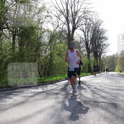 12.04.2026 - 45. Internationalen Wilhelmsburger Insellauf Yannick Fuchs http://msf.ph/oto/9485899 12.04.2026 10:29:22 Laufen 2456 meine-sportfotos.de