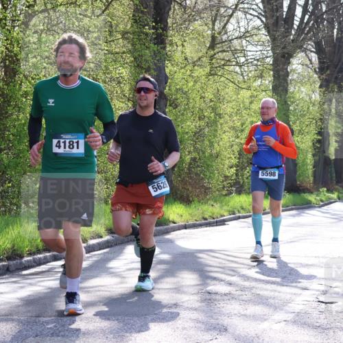 12.04.2026 - 45. Internationalen Wilhelmsburger Insellauf Yannick Fuchs http://msf.ph/oto/9485906 12.04.2026 10:35:17 Laufen 4181, 5626, 5598 meine-sportfotos.de