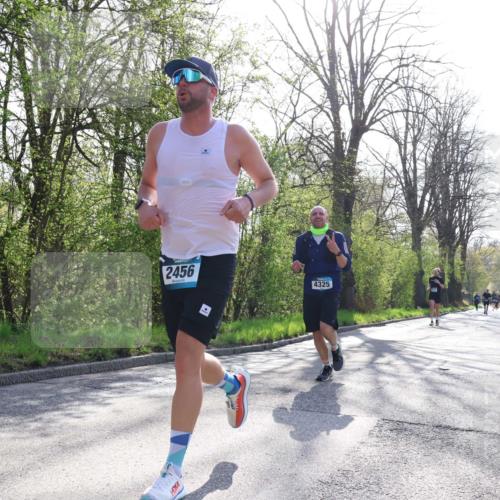 12.04.2026 - 45. Internationalen Wilhelmsburger Insellauf Yannick Fuchs http://msf.ph/oto/9485908 12.04.2026 10:29:23 Laufen 2456, 4325 meine-sportfotos.de
