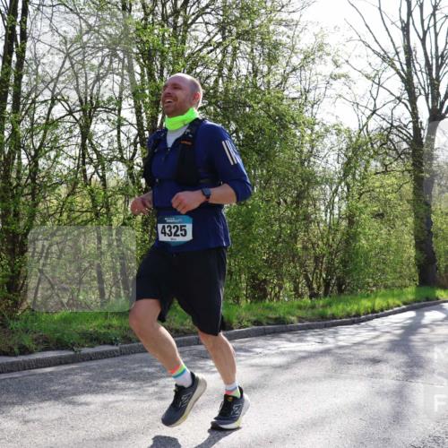 12.04.2026 - 45. Internationalen Wilhelmsburger Insellauf Yannick Fuchs http://msf.ph/oto/9485919 12.04.2026 10:29:25 Laufen 4325 meine-sportfotos.de