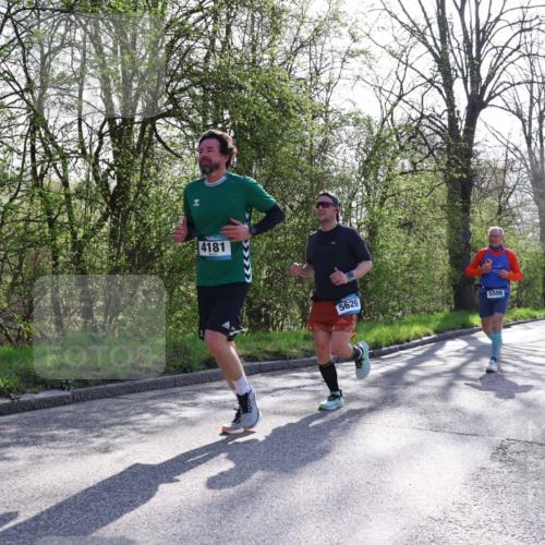 12.04.2026 - 45. Internationalen Wilhelmsburger Insellauf Yannick Fuchs http://msf.ph/oto/9485922 12.04.2026 10:35:18 Laufen 4181, 5626, 5598 meine-sportfotos.de