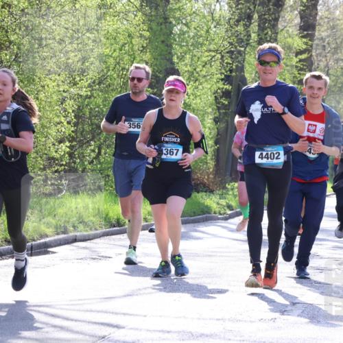 12.04.2026 - 45. Internationalen Wilhelmsburger Insellauf Yannick Fuchs http://msf.ph/oto/9485950 12.04.2026 10:35:27 Laufen 356, 367, 4402, 45, 4700, 3098 meine-sportfotos.de