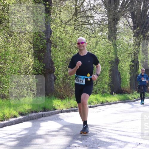 12.04.2026 - 45. Internationalen Wilhelmsburger Insellauf Yannick Fuchs http://msf.ph/oto/9485999 12.04.2026 10:29:33 Laufen 4522, 3702, 2100 meine-sportfotos.de