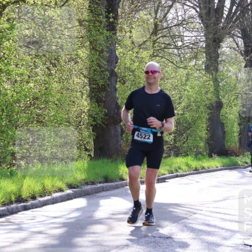 12.04.2026 - 45. Internationalen Wilhelmsburger Insellauf Yannick Fuchs http://msf.ph/oto/9486003 12.04.2026 10:29:34 Laufen 4522, 370, 2100 meine-sportfotos.de