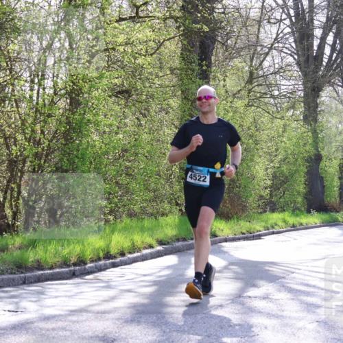 12.04.2026 - 45. Internationalen Wilhelmsburger Insellauf Yannick Fuchs http://msf.ph/oto/9486009 12.04.2026 10:29:34 Laufen 4522, 3702, 2100 meine-sportfotos.de