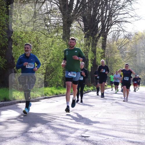 12.04.2026 - 45. Internationalen Wilhelmsburger Insellauf Yannick Fuchs http://msf.ph/oto/9486057 12.04.2026 10:29:38 Laufen 3702, 2100, 77, 4629 meine-sportfotos.de