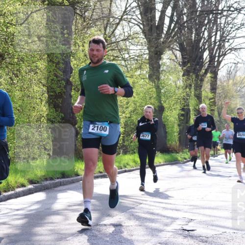 12.04.2026 - 45. Internationalen Wilhelmsburger Insellauf Yannick Fuchs http://msf.ph/oto/9486067 12.04.2026 10:29:40 Laufen 2100, 3677, 3444, 4629 meine-sportfotos.de