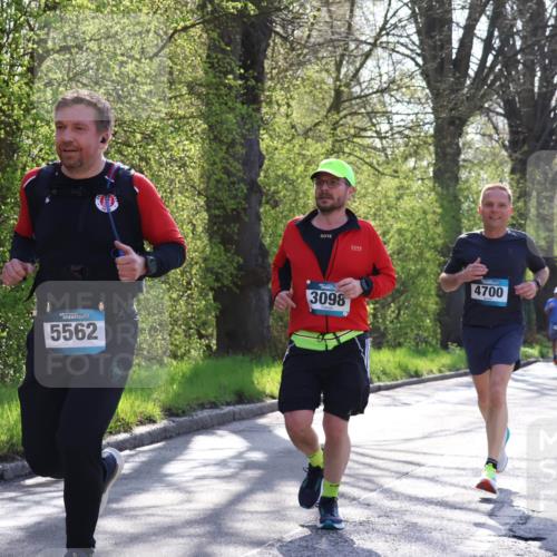 12.04.2026 - 45. Internationalen Wilhelmsburger Insellauf Yannick Fuchs http://msf.ph/oto/9486091 12.04.2026 10:35:40 Laufen 5562, 3098, 4700 meine-sportfotos.de