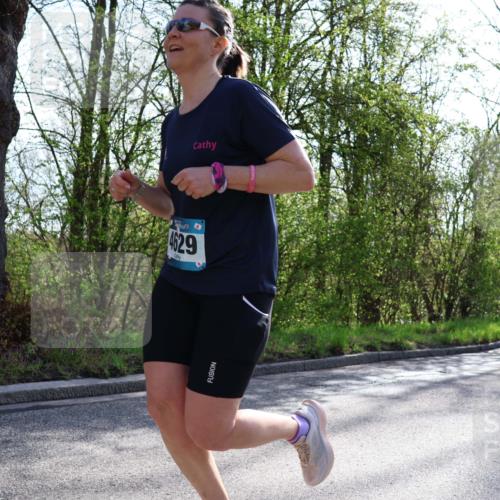 12.04.2026 - 45. Internationalen Wilhelmsburger Insellauf Yannick Fuchs http://msf.ph/oto/9486115 12.04.2026 10:29:45 Laufen 4629, 2444 meine-sportfotos.de