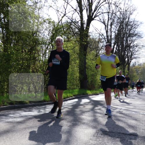 12.04.2026 - 45. Internationalen Wilhelmsburger Insellauf Yannick Fuchs http://msf.ph/oto/9486125 12.04.2026 10:29:46 Laufen 3444, 4608 meine-sportfotos.de