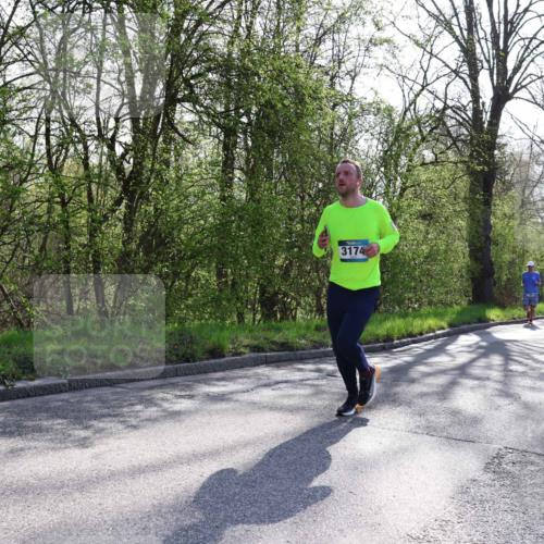 12.04.2026 - 45. Internationalen Wilhelmsburger Insellauf Yannick Fuchs http://msf.ph/oto/9486153 12.04.2026 10:35:47 Laufen 3174 meine-sportfotos.de