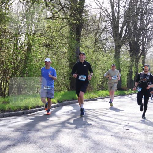 12.04.2026 - 45. Internationalen Wilhelmsburger Insellauf Yannick Fuchs http://msf.ph/oto/9486182 12.04.2026 10:35:50 Laufen 3450, 2206, 3484, 672 meine-sportfotos.de