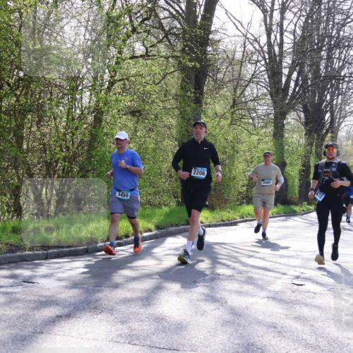 12.04.2026 - 45. Internationalen Wilhelmsburger Insellauf Yannick Fuchs http://msf.ph/oto/9486184 12.04.2026 10:35:50 Laufen 3450, 2206, 3484 meine-sportfotos.de