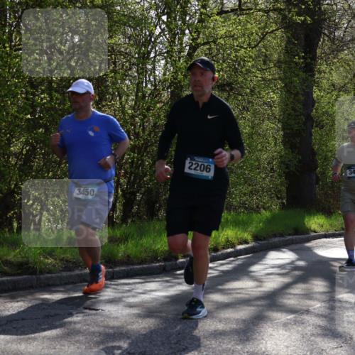 12.04.2026 - 45. Internationalen Wilhelmsburger Insellauf Yannick Fuchs http://msf.ph/oto/9486191 12.04.2026 10:35:51 Laufen 3450, 2206, 3484, 672 meine-sportfotos.de