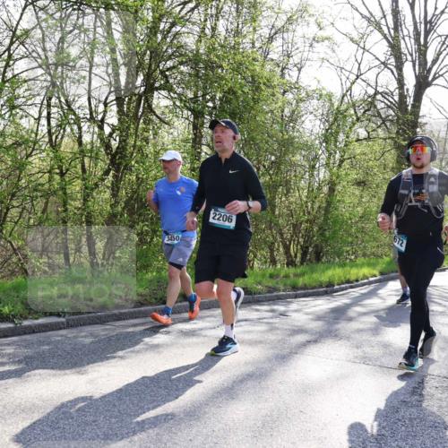 12.04.2026 - 45. Internationalen Wilhelmsburger Insellauf Yannick Fuchs http://msf.ph/oto/9486201 12.04.2026 10:35:52 Laufen 3450, 2206, 672 meine-sportfotos.de