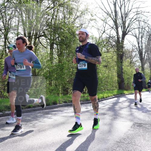 12.04.2026 - 45. Internationalen Wilhelmsburger Insellauf Yannick Fuchs http://msf.ph/oto/9486229 12.04.2026 10:29:57 Laufen 3785, 3781, 2379 meine-sportfotos.de