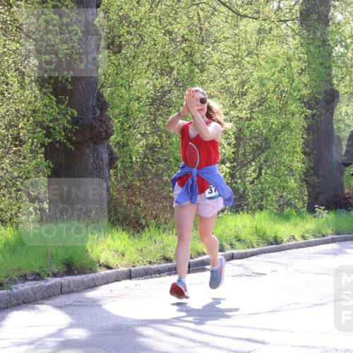 12.04.2026 - 45. Internationalen Wilhelmsburger Insellauf Yannick Fuchs http://msf.ph/oto/9486264 12.04.2026 10:35:59 Laufen 3010, 355 meine-sportfotos.de