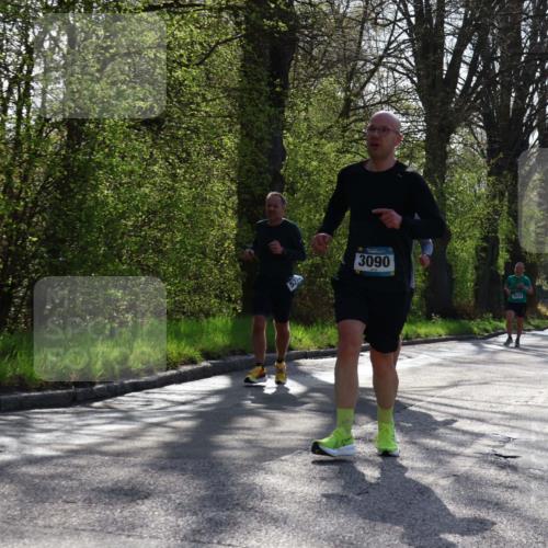 12.04.2026 - 45. Internationalen Wilhelmsburger Insellauf Yannick Fuchs http://msf.ph/oto/9486292 12.04.2026 10:30:04 Laufen 3090, 3534 meine-sportfotos.de