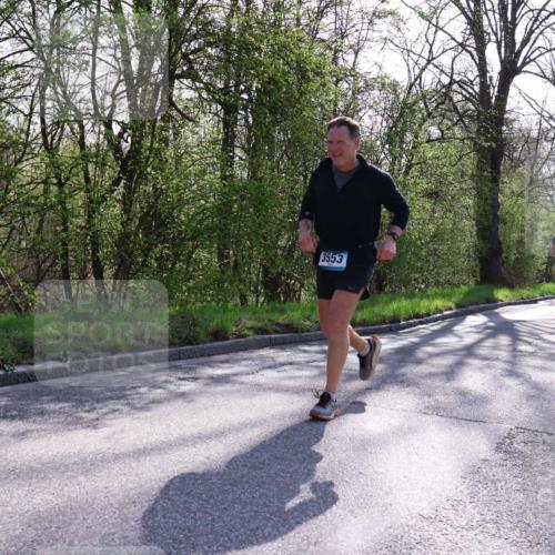 12.04.2026 - 45. Internationalen Wilhelmsburger Insellauf Yannick Fuchs http://msf.ph/oto/9486326 12.04.2026 10:36:04 Laufen 4331, 3553 meine-sportfotos.de
